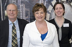 Fiona Hyslop, Cabinet Secretary for Education and Lifelong Learning, with Prof Jim Hough and Prof Sheila Rowan.