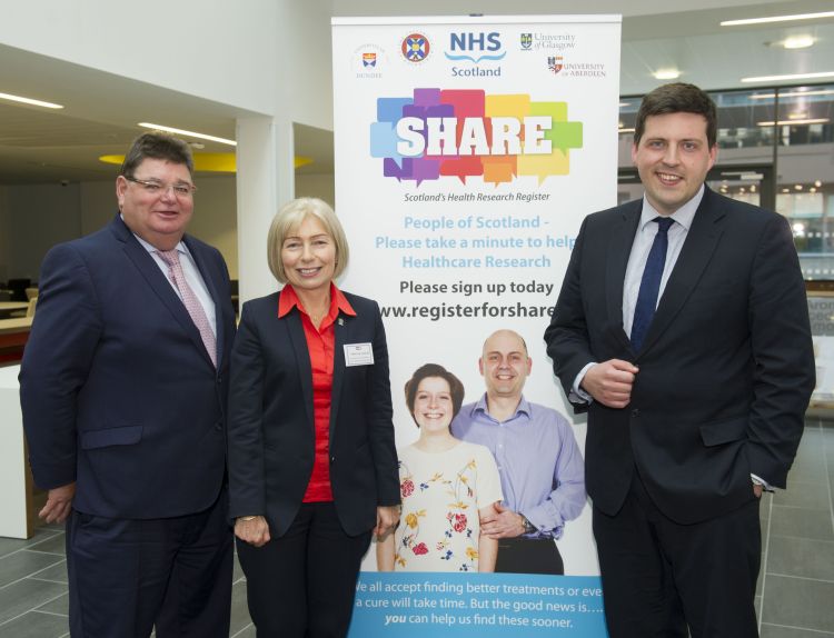 SHARE Scottish Health Register launch at Queen Elizabeth Teaching and Learning Centre. Robert Calderwood, NHS Chief Eexcutive, Prof Anna Dominiczak, and Jamie Hepburn MSP.