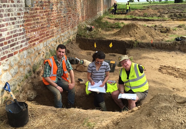 Veterans and Military personnel along with archaeologists at a Waterloo Uncovered dig at Battle of Waterloo