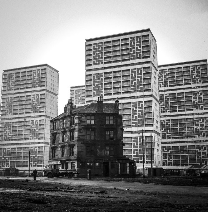 Gorbals flats, Glasgow, 1968 by Oscar Marzaroli