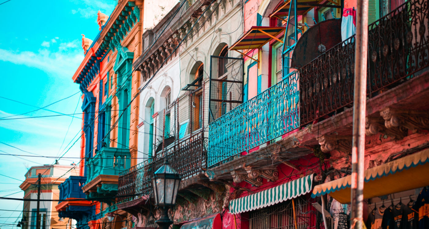 Colourful buildings and balcony railings in La Boca, Buenos Aires [Photo: Barbara Zandoval, Unsplash]