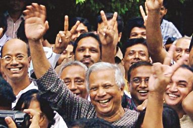 Yunus with supporters