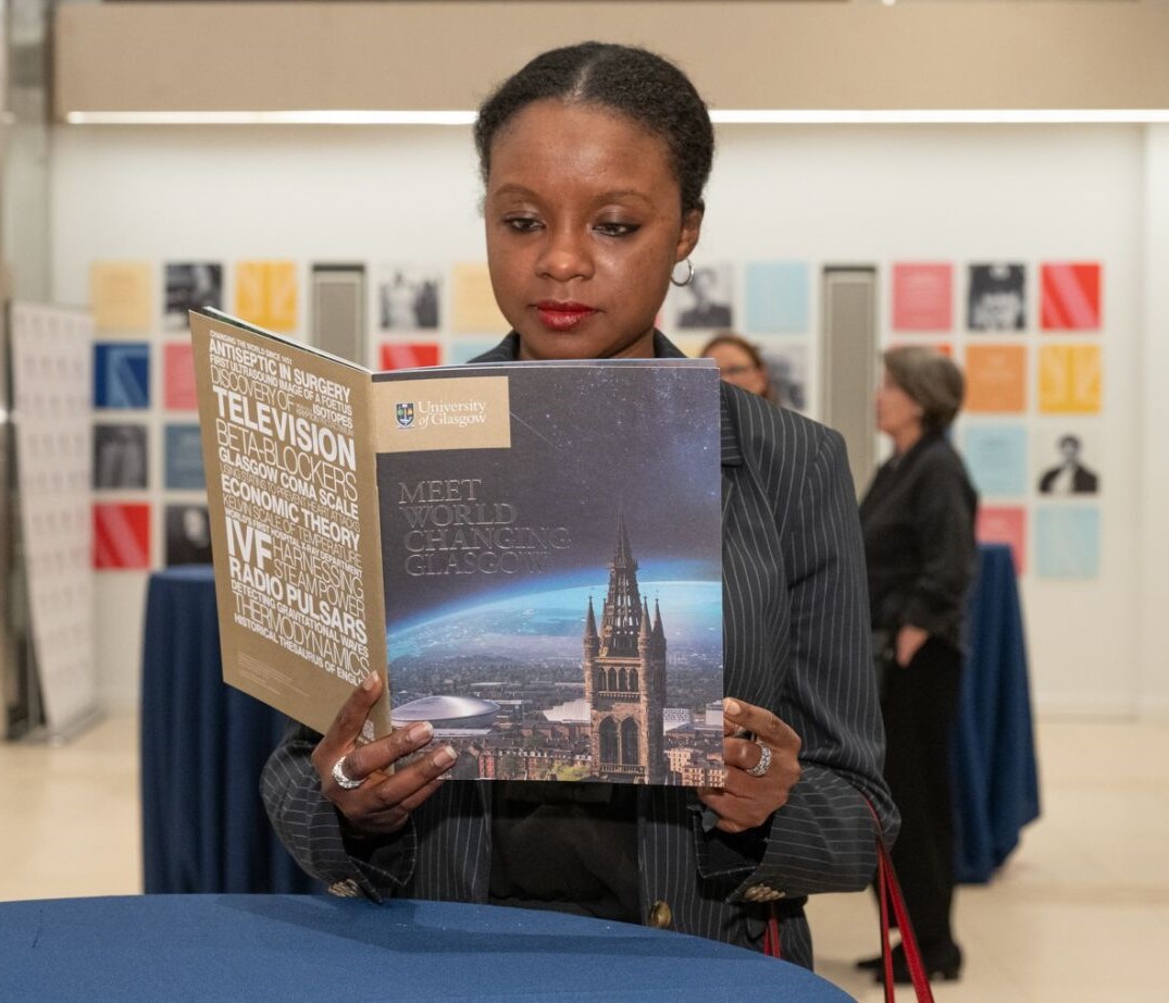 Someone reading a University of Glasgow book Source: Charlotte Morris