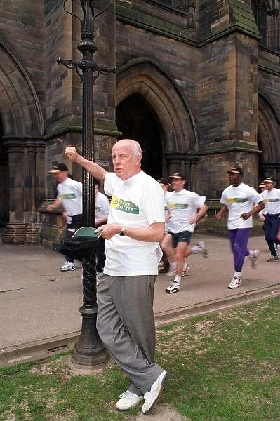 Richard Wilson, Marathon training in the quads