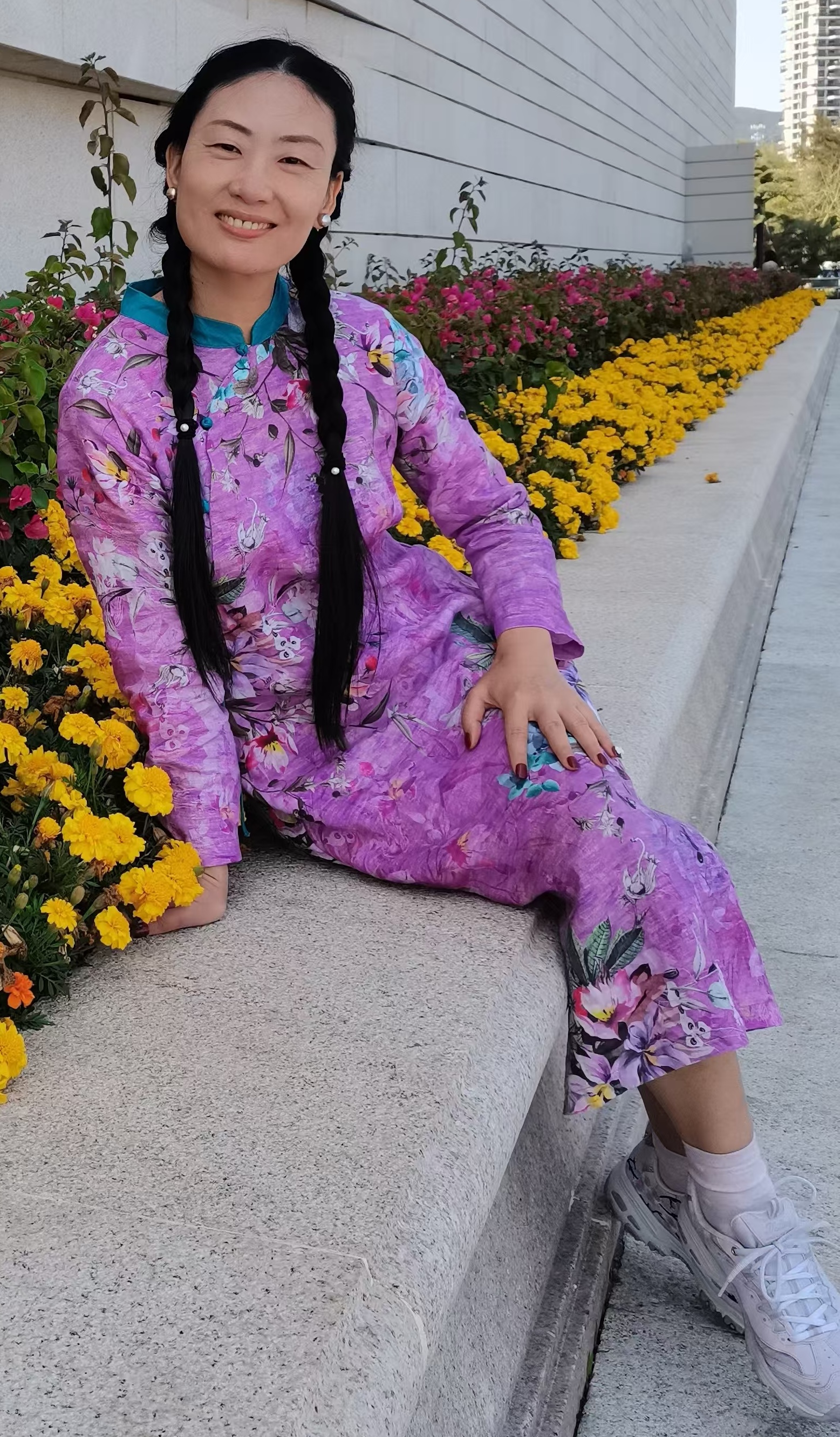 portrait of Li Li