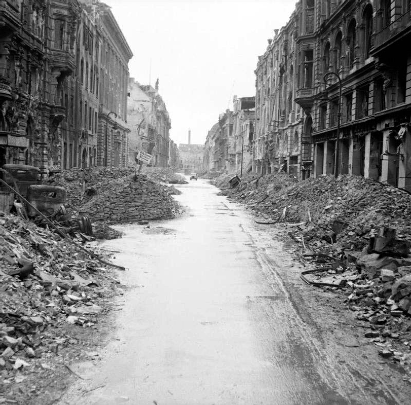 Societies After Hostilities - Coming Out of War - Professor Guillaume Piketty