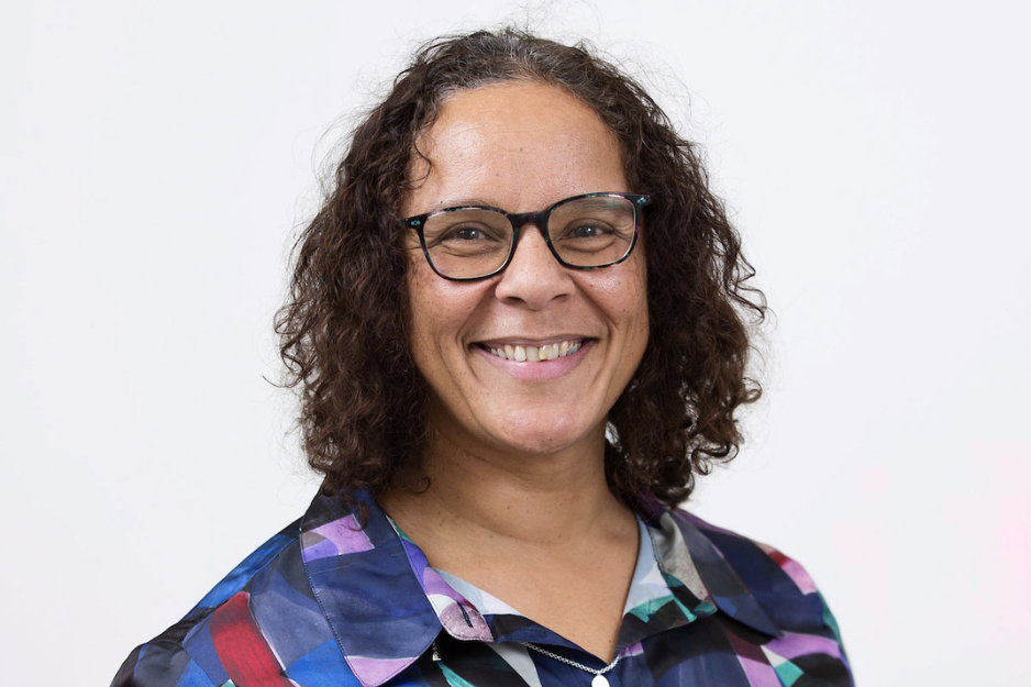 Helen Minnis Portrait Hi res