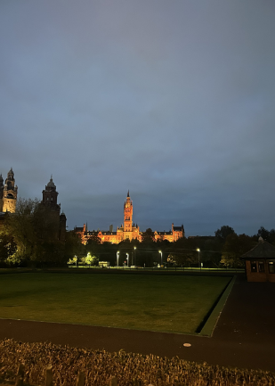 University of Glasgow campus at night
