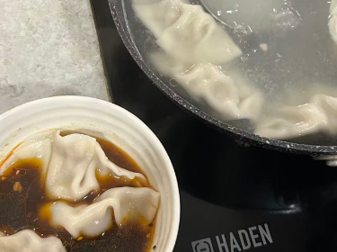 Dumplings with sauce