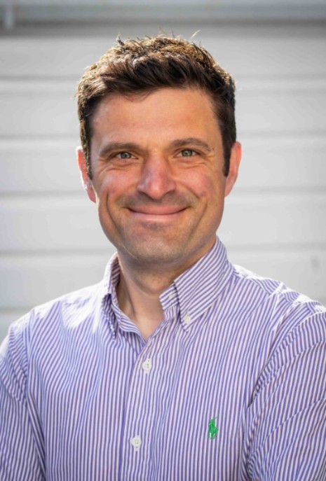 Portrait photo of Ben Matthews