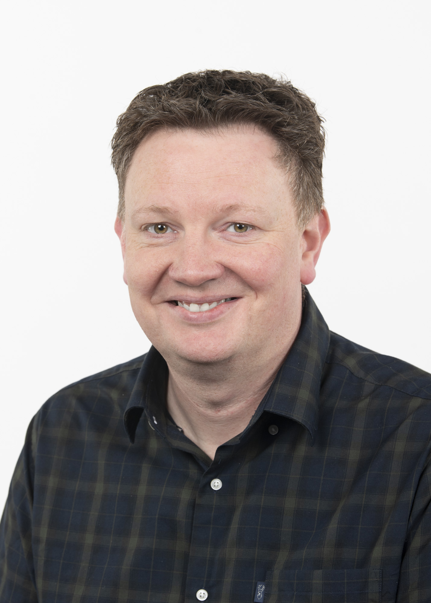 Dr Kenneth Watterson