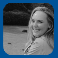 Lia Doolan Headshot