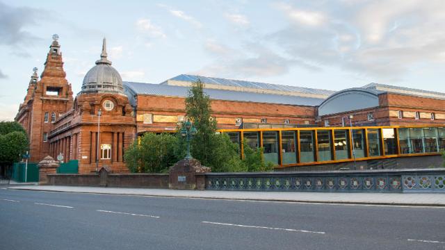 Kelvin Hall on a sunny evening from Argyle St
