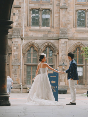 Chonghai Tao (Thomas) and his wife at their wedding ceremony