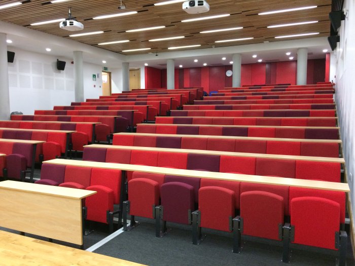 Raked lecture theatre with fixed seating