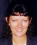 Dr Aileen  Bell