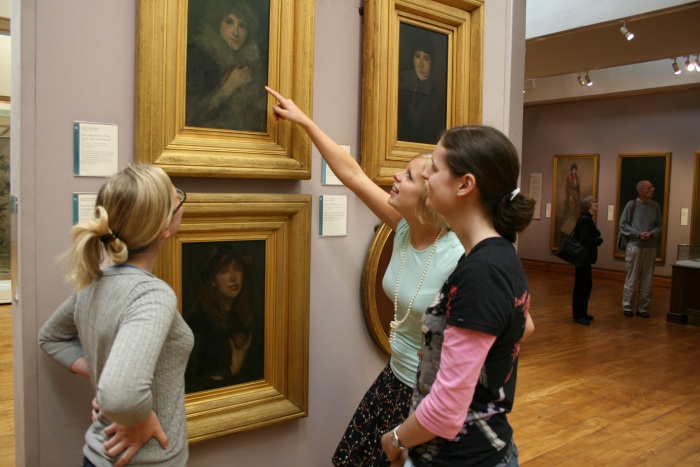 History of Art students in Hunterian Art Gallery viewing paintings