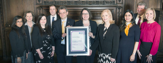 Procurment team presented with CIPS award
