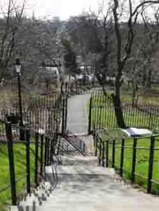 Image of the gate and pathway leading to Kelvin Way