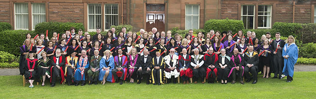 Dumfries graduation - group photo of all graduates
