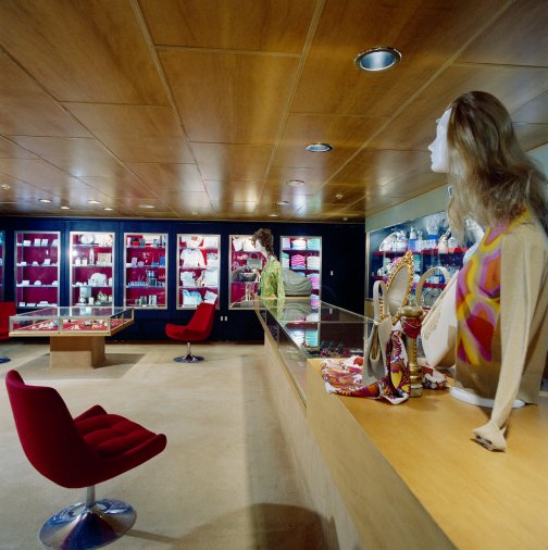 The QE2's shopping arcade on One Deck was built to house exhibitions as well as boutiques.  