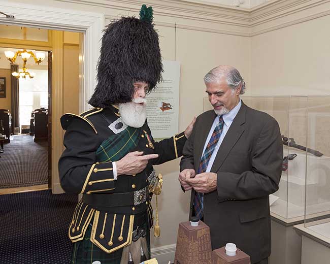 Smithsonian and UofG MOU signing