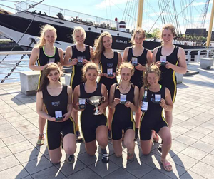 Image of the winning UofG women's boat race first team for 2016