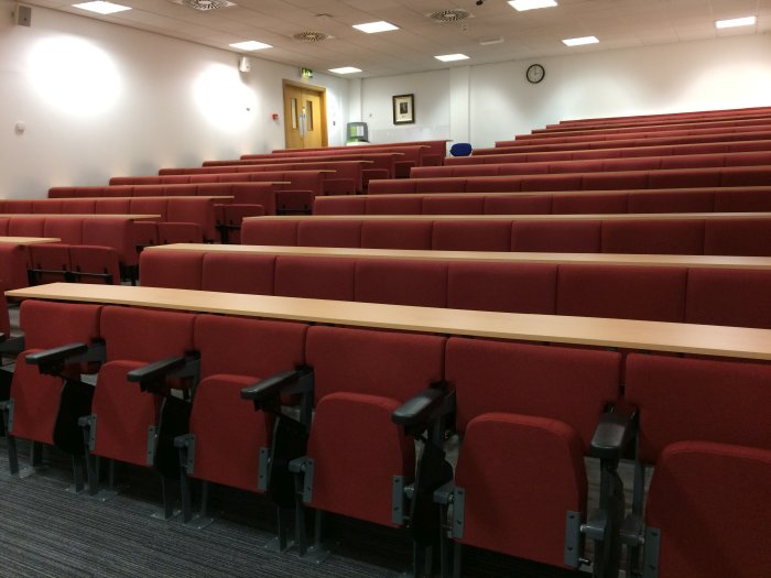 Raked lecture theatre with fixed seating