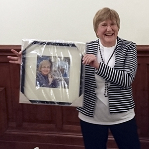 Image of University Archivist Lesley Richmond at her retiral presentation