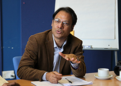 Image of Dr Shahaduz Zaman 