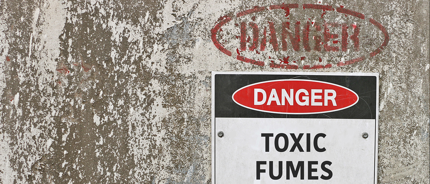 Sign warning of toxic fumes