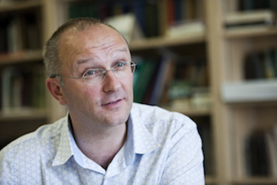 A photograph of Professor Roibeard Ó Maolalaigh, Vice Principal and Head of the College of Arts