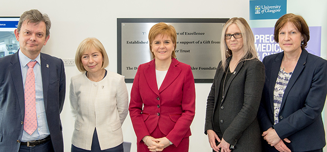 Pictured (L-R) Professor Anton Mucatelli - Principal and Vice Chancellor, Professor Dame Anna Dominiczak - Head of the College of Medical, Veterinary & Life Sciences, First Minister Nicola Sturgeon MSP, Dr Carol Clugston - MVLS Chief Operating Officer and Jane Grant, Chief Executive, NHS Greater Glasgow and Clyde. 