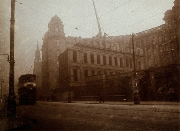 Glasgow Royal Infirmary Surgical Block, 1924. Courtesy of the Wellcome Collection under the terms of the Creative Commons Attribution 4.0 International license (CC BY 4.0) 