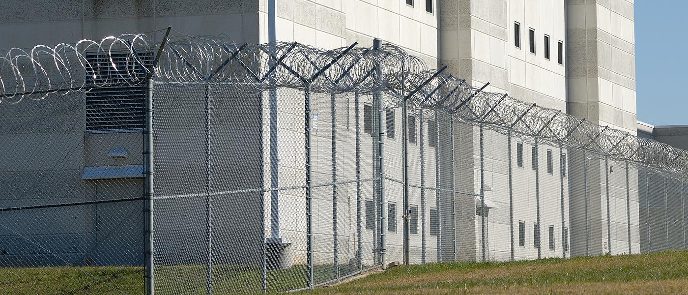 Exterior view of a US prison. 1400 pixels.