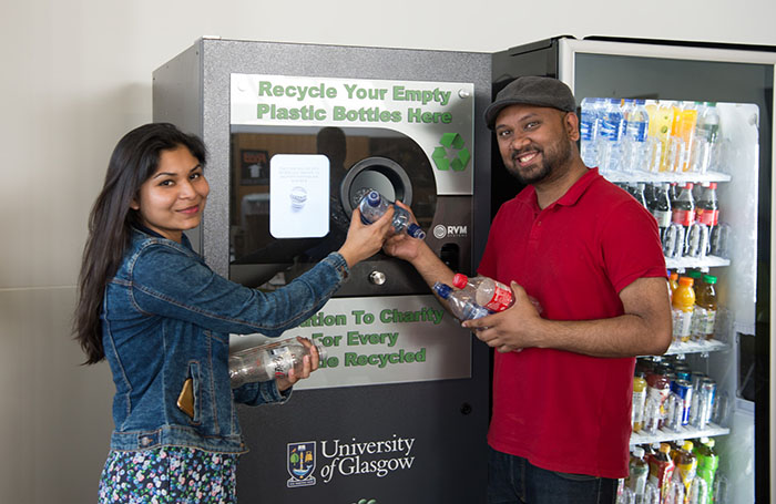 Reverse vending machine 