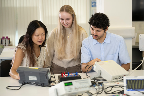 Students in the Fraser Building