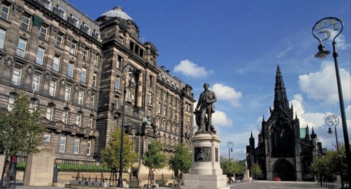 Old GRI with cathedral in the background