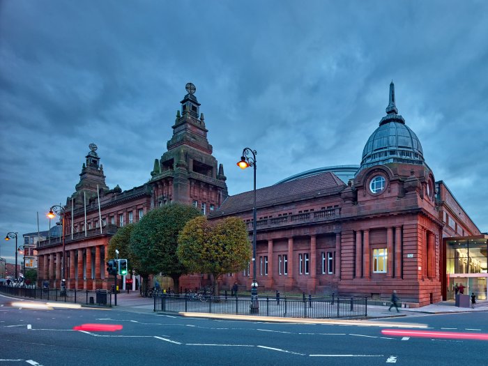 Front view of Kelvin Hall