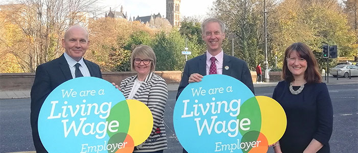 Living wage 700