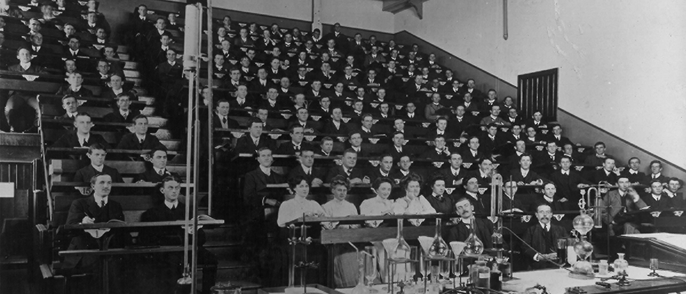 Chemistry lecture theatre c.1900