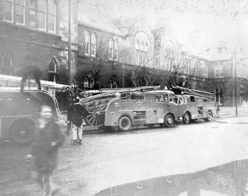 Fire at Eye Infirmary with fire engine at Berkley Street 1971