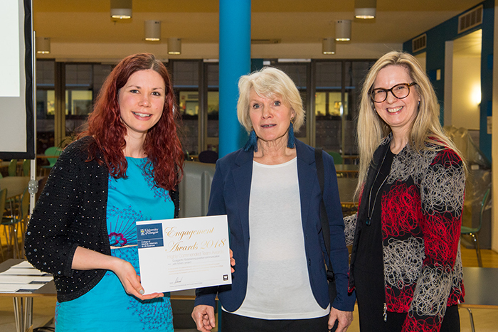 Jenny Crow and Prof Felicity A Huntingford BAHCM Communicating with Fishers - Highly Commended MVLS Engagement Awards 2018- receiving award from Dr Carol Clugston MVLS Chief Operating Officer