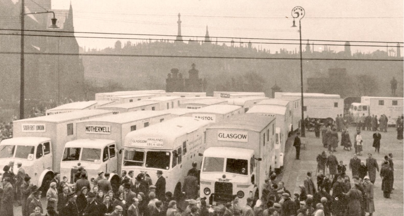 mass x ray vans gathered at Glasgow Cathedral (splash)