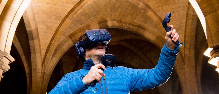 Neil McDonnell VR 700x300