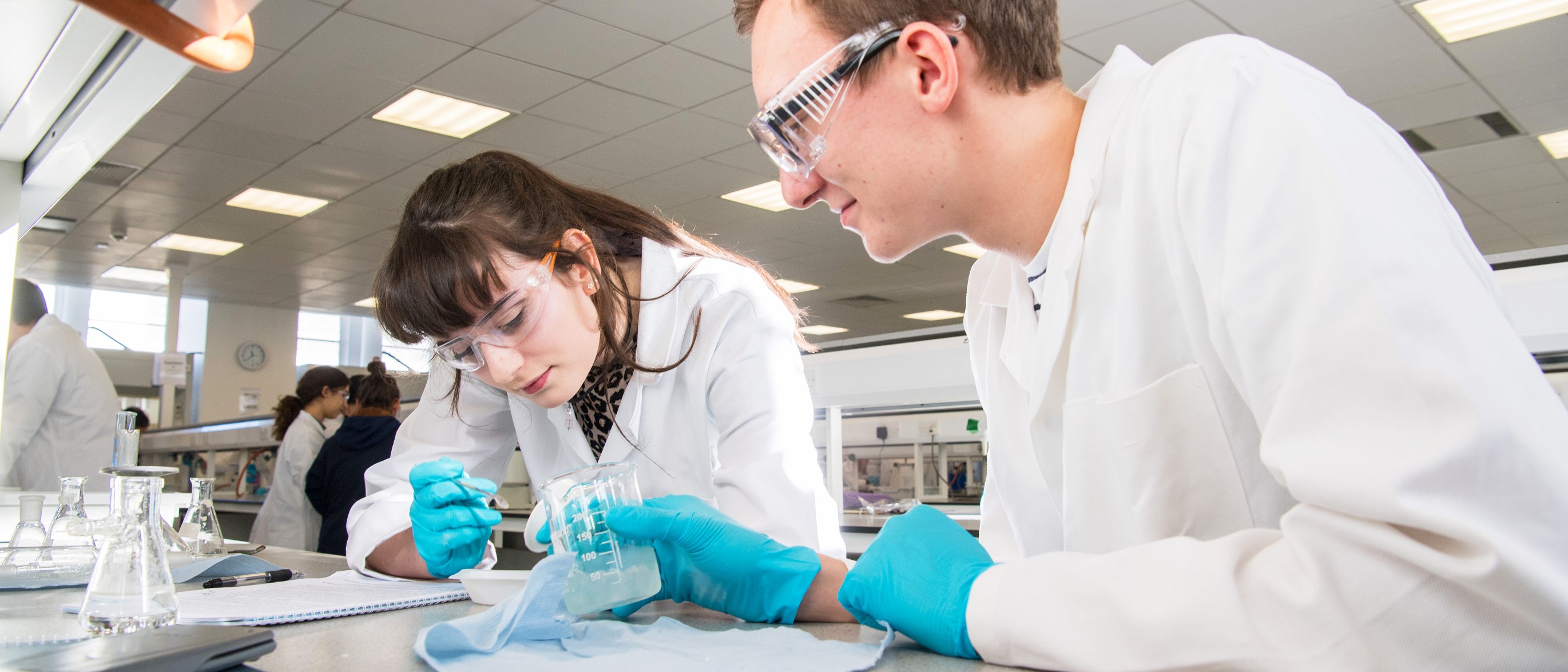 University of Glasgow - Undergraduate study - 2023 Degree programmes A‑Z -  Chemistry