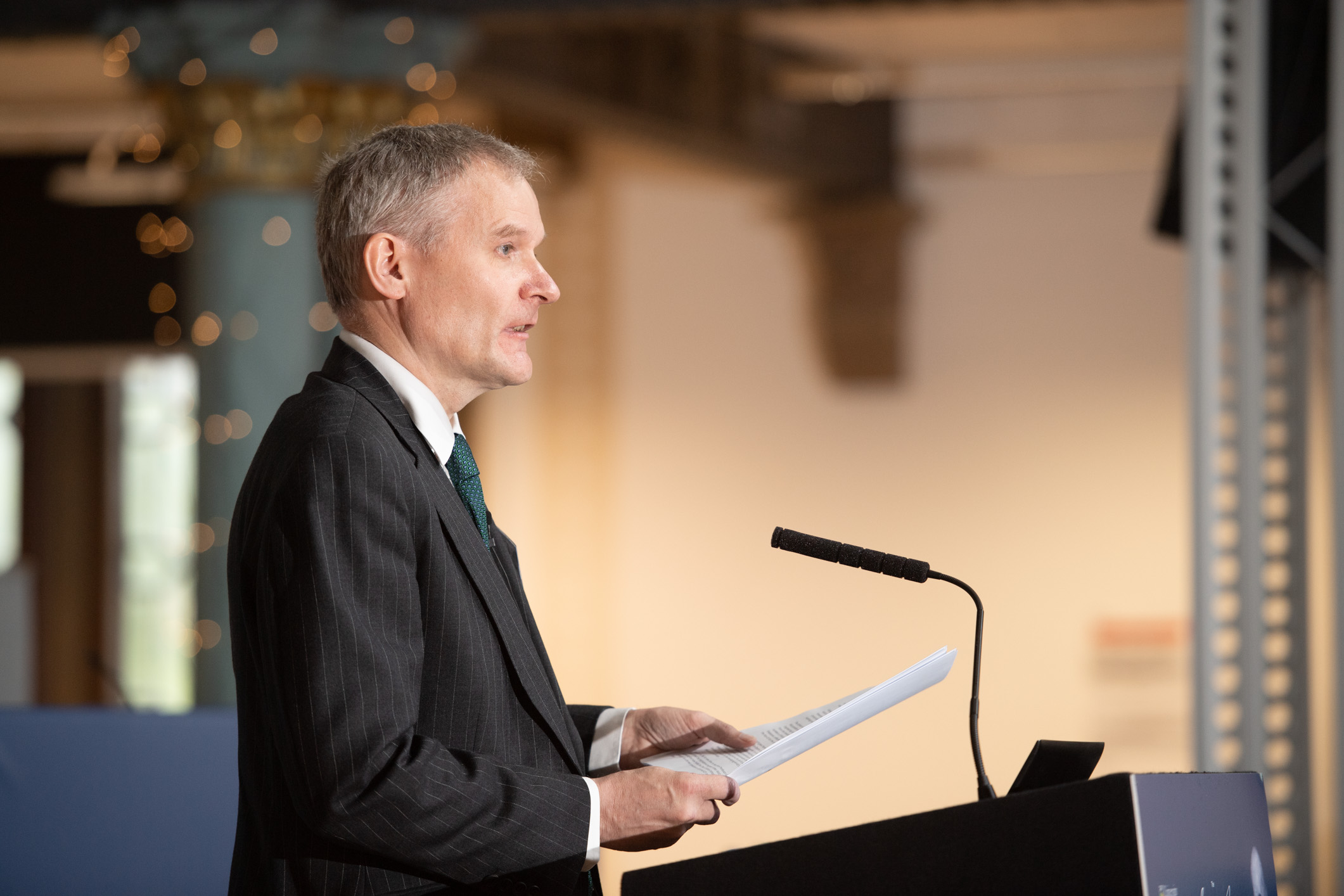 Professor David Cumming at the James Watt Symposium. 