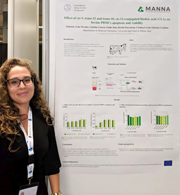 MANNA student Gabriela Morales with poster at Ghent