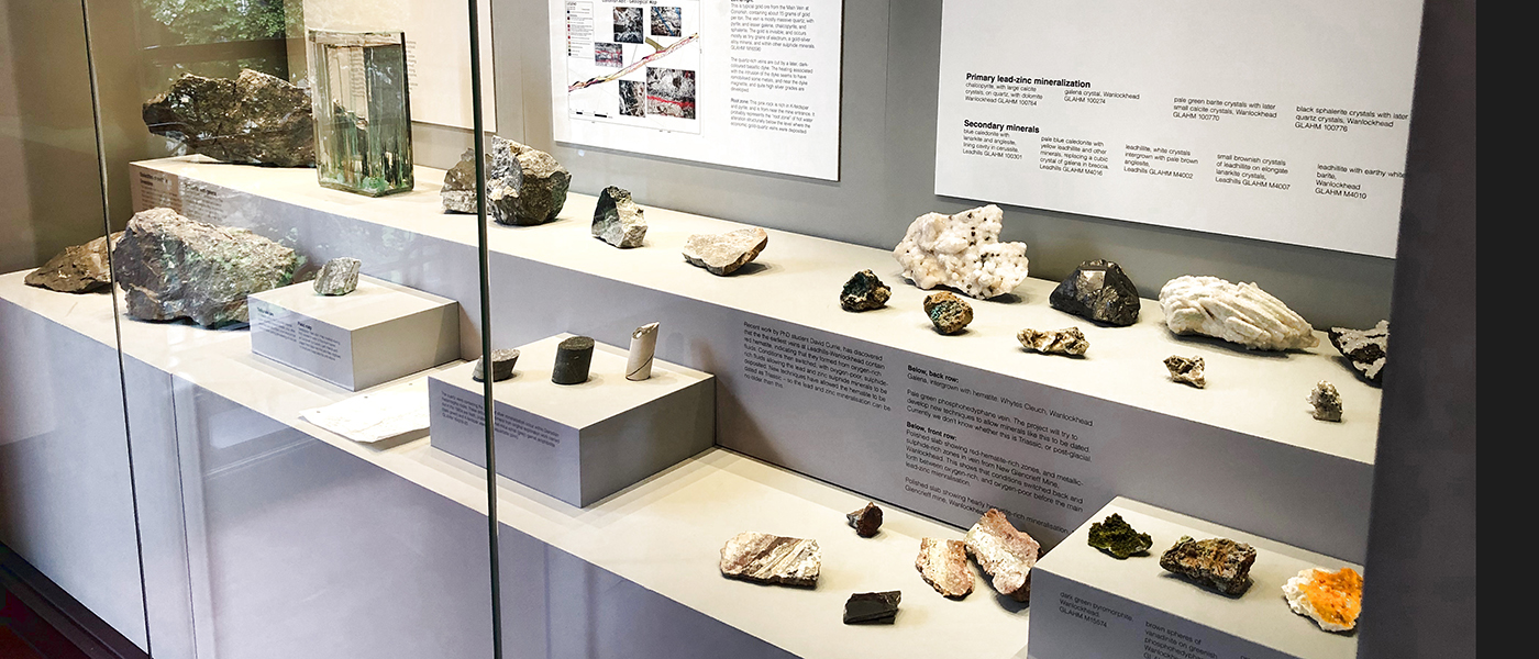 Minerals display 