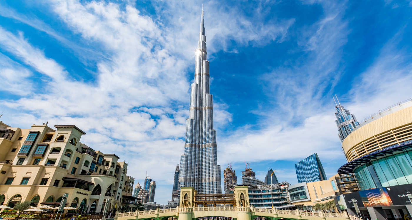 Exterior photo of Burj Khalifa tower, Dubai